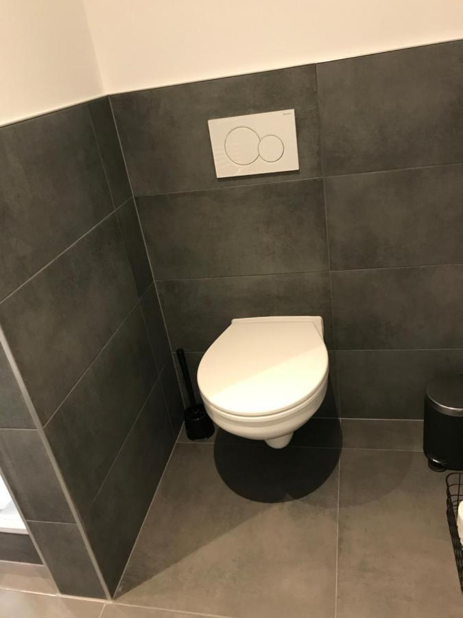 Apartment Stockholm, Top Renoviert, 35Qm, Koeln Nah 贝尔吉施-格拉德巴赫 外观 照片